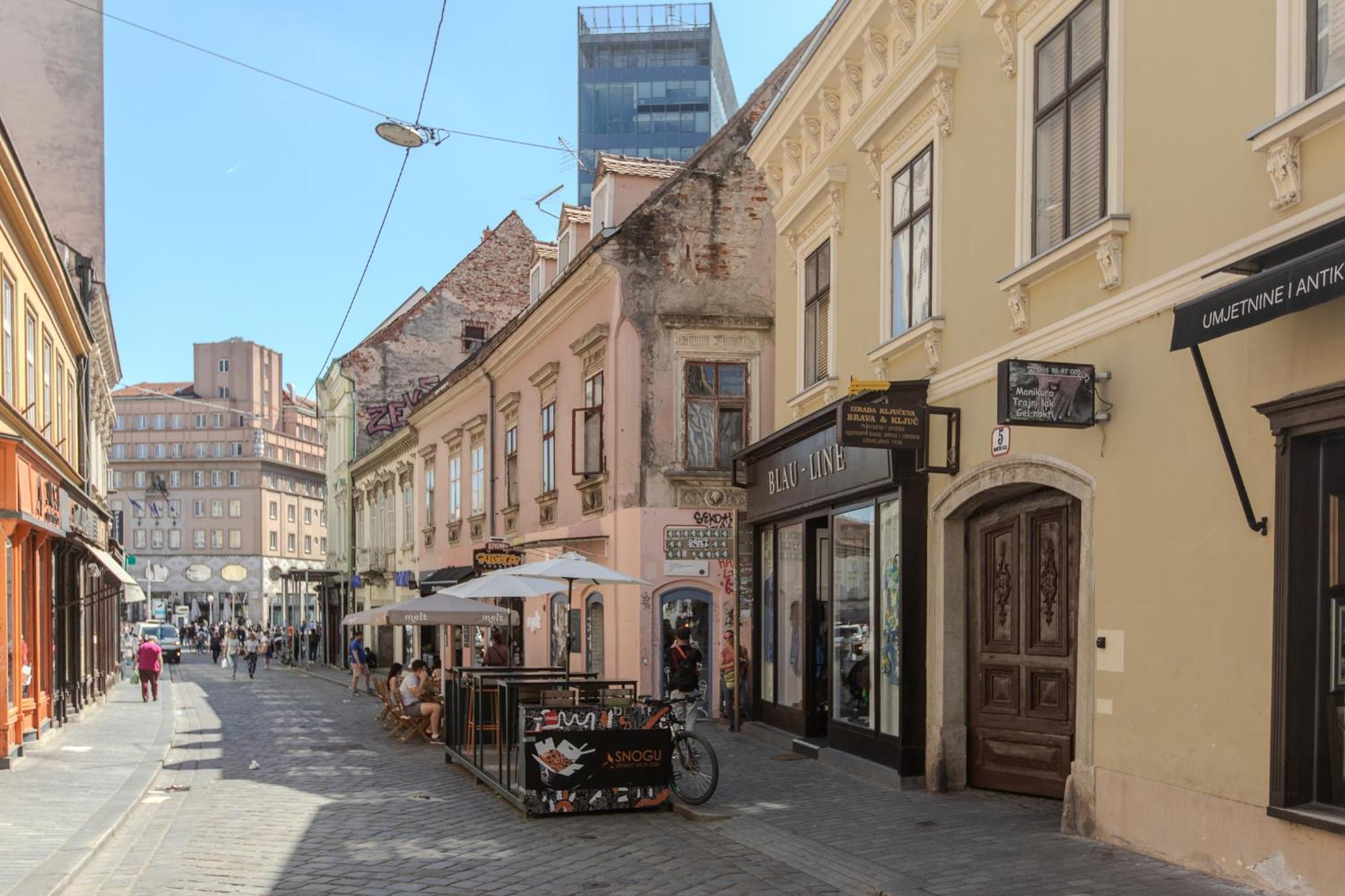 Apartment Nikola 4* Загреб Екстериор снимка